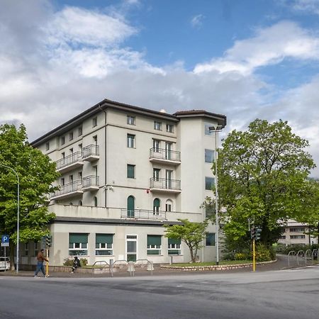 Ostello Giovane Europa Di Trento Exteriör bild